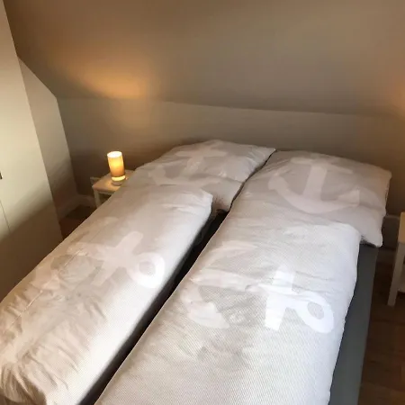 „opa's Tohuus“mit Fahrraedern, Husum (Schleswig-Holstein)